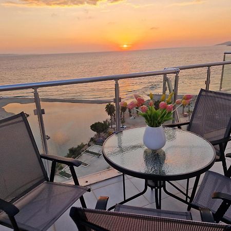 Sadet'S Penthouse Saranda Apartment Ngoại thất bức ảnh