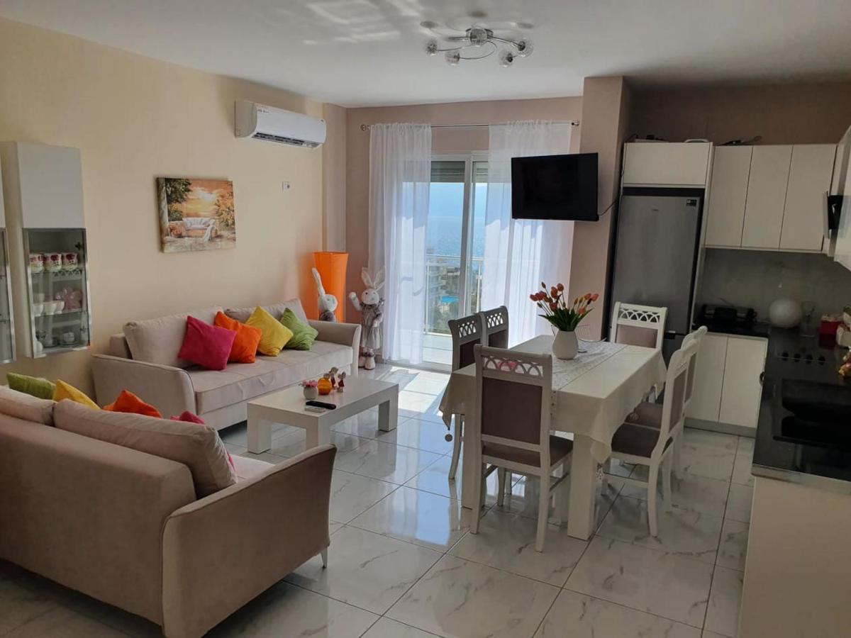 Sadet'S Penthouse Saranda Apartment Ngoại thất bức ảnh
