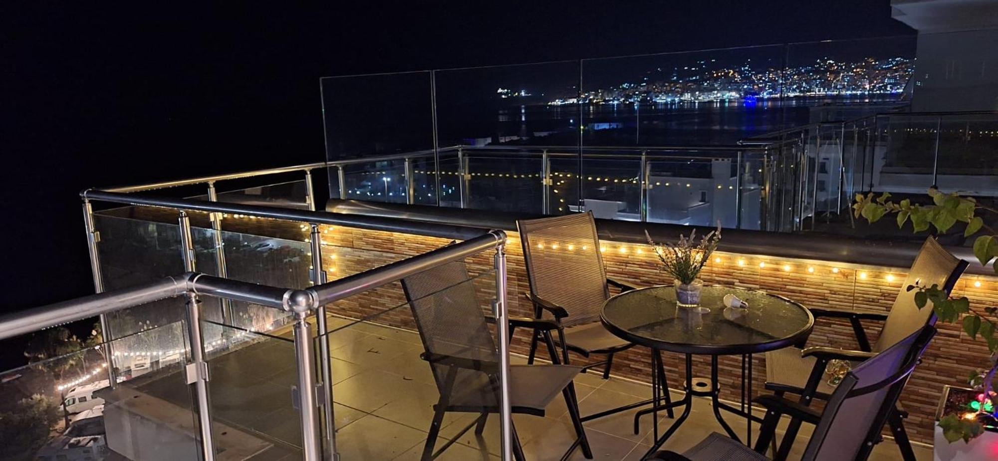 Sadet'S Penthouse Saranda Apartment Ngoại thất bức ảnh