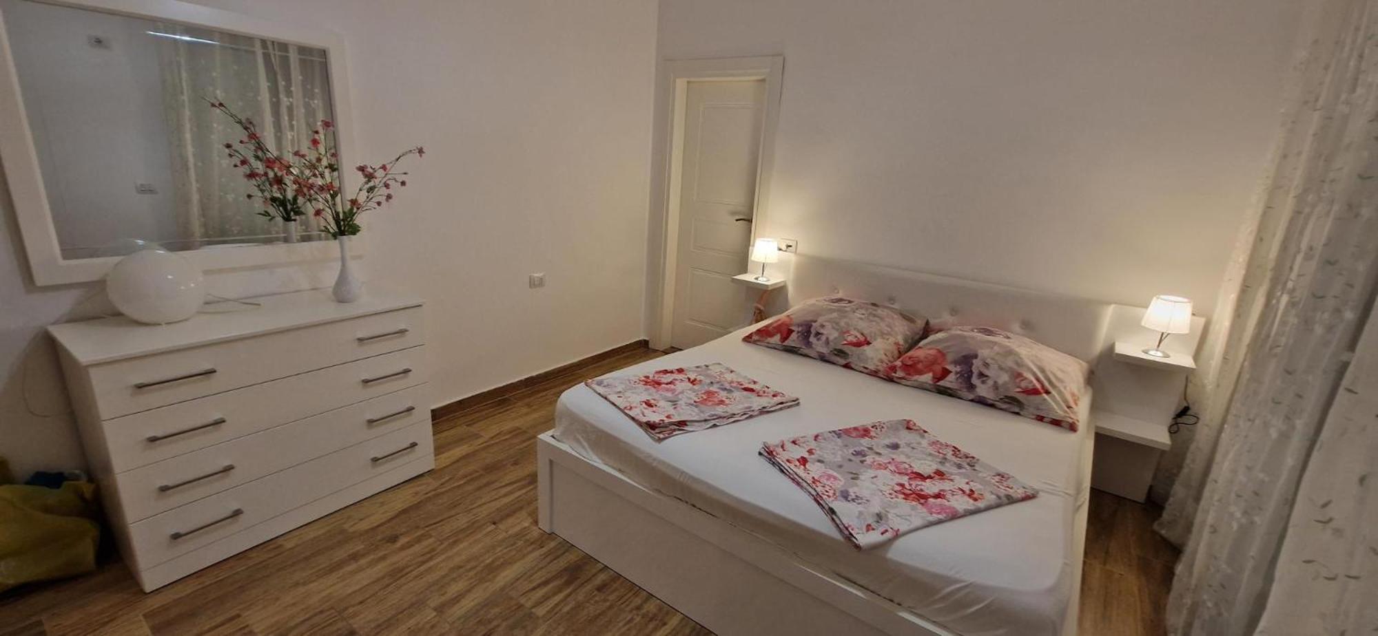 Sadet'S Penthouse Saranda Apartment Ngoại thất bức ảnh