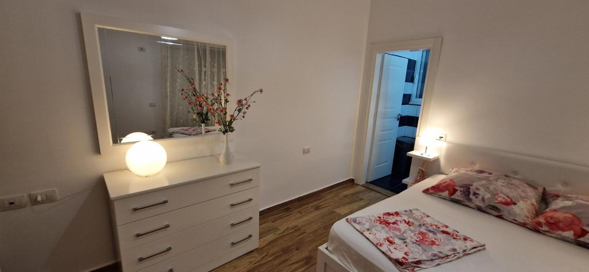 Sadet'S Penthouse Saranda Apartment Ngoại thất bức ảnh