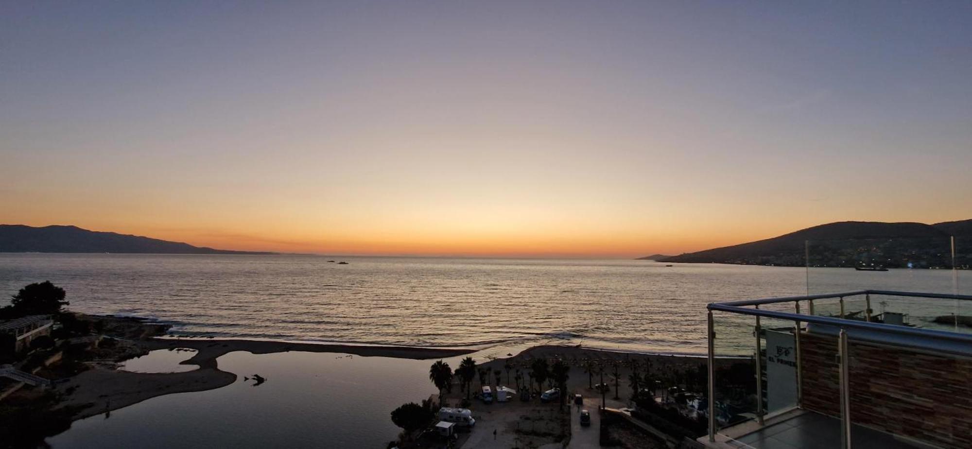 Sadet'S Penthouse Saranda Apartment Ngoại thất bức ảnh