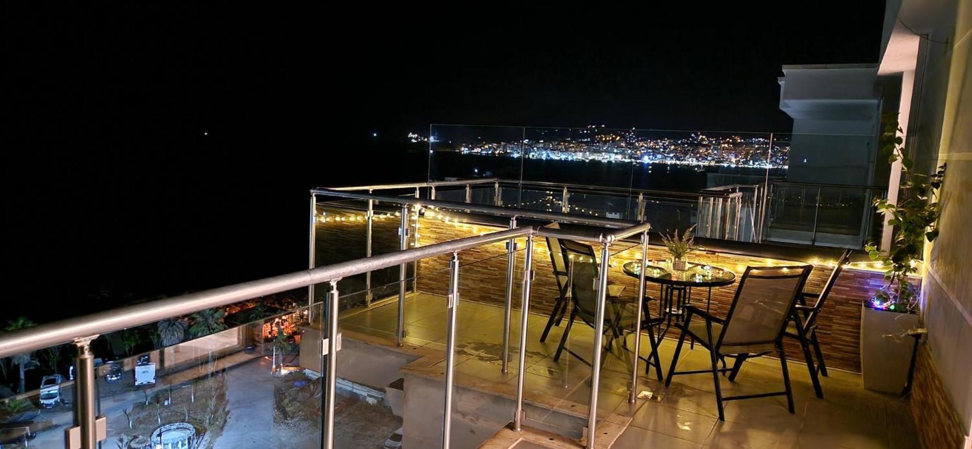 Sadet'S Penthouse Saranda Apartment Ngoại thất bức ảnh