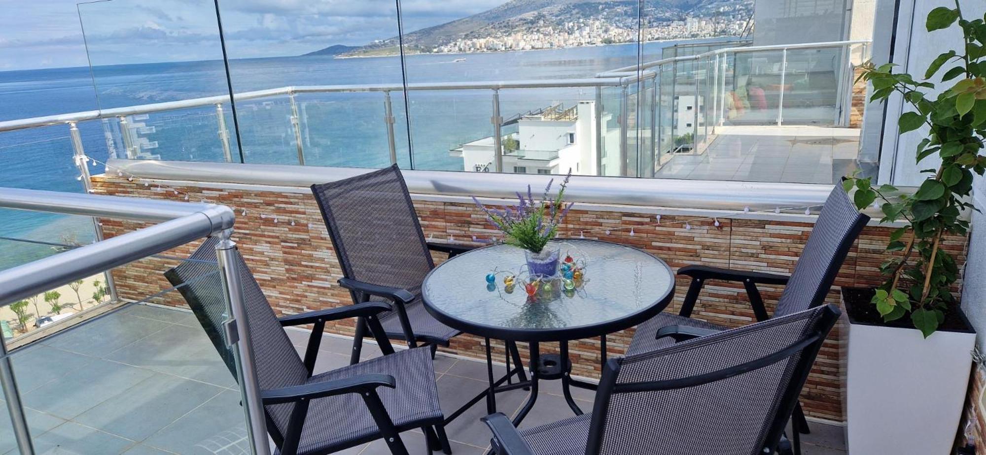 Sadet'S Penthouse Saranda Apartment Ngoại thất bức ảnh